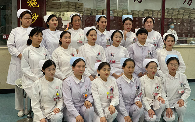 【5.12护士节】广发在线,广发在线（中国）举办茶话会白衣天使受表彰(图1)